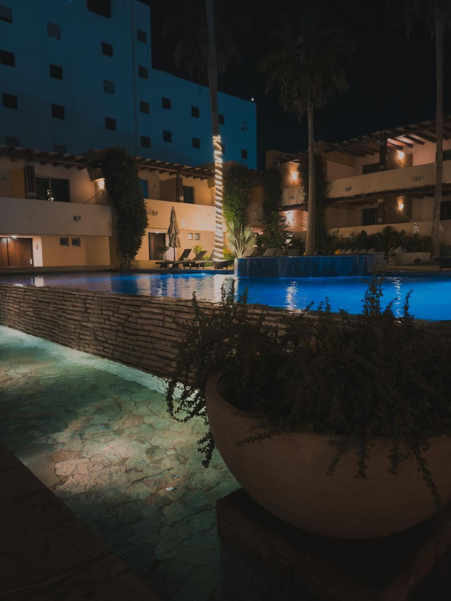 Patios Hotel Cabo San Lucas